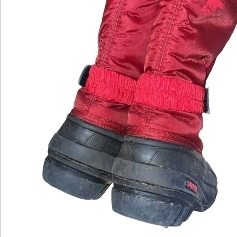 Sorel Flurry Red & Black Winter Snow Boots‎